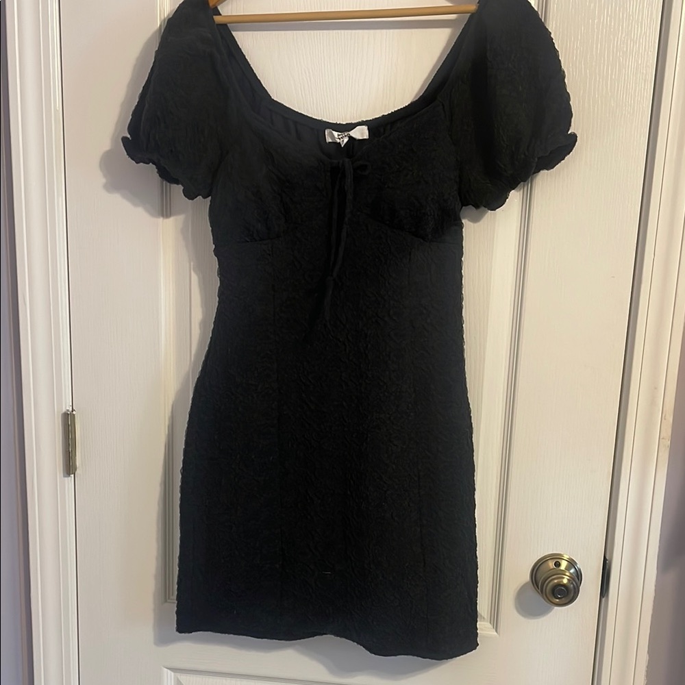 Black Bodycon Off-Shoulder Puff Sleeve Dress